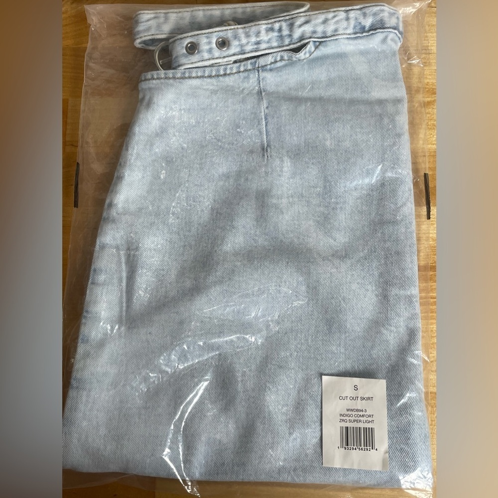Weworewhat Women's Cut Out Denim Mini Skirt - Picture 12 of 12